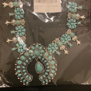 Western Blossom necklace